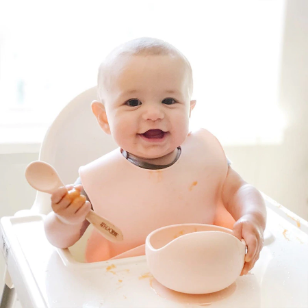 BABY 01141 Miska silikonowa z przyssawką i łyżeczką Sand - obrazek 4